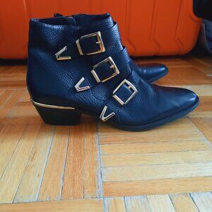 Vince Camuto black leather booties size US 8.5